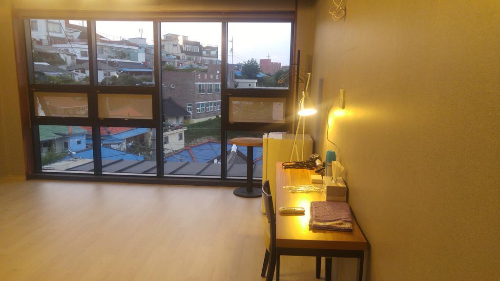 木浦市 白色风车旅馆酒店 外观 照片